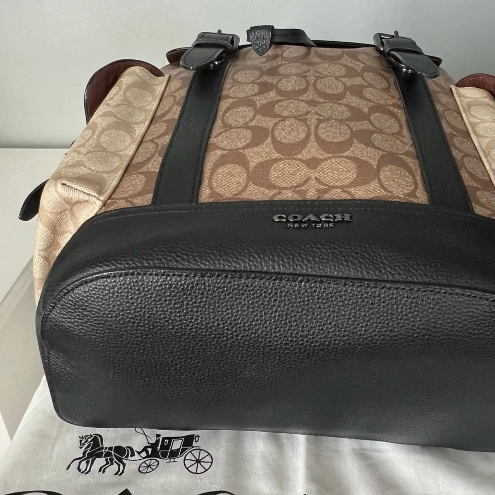 Coach Backpack In Blocked Signature Canvas And Smooth Leather